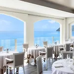Hotell Grand 4*