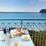 Hotell Grand 4*
