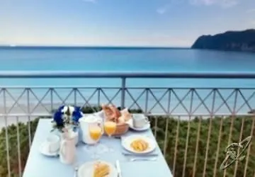فندق Grand 4*
